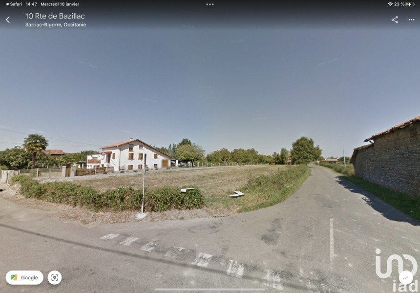 Land of 500 m² in Sarriac-Bigorre (65140)