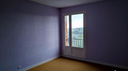 Apartment 4 rooms of 86 m² in Loudun (86200)