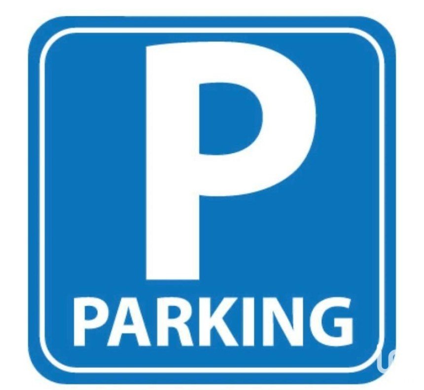 Parking of 8 m² in Louveciennes (78430)