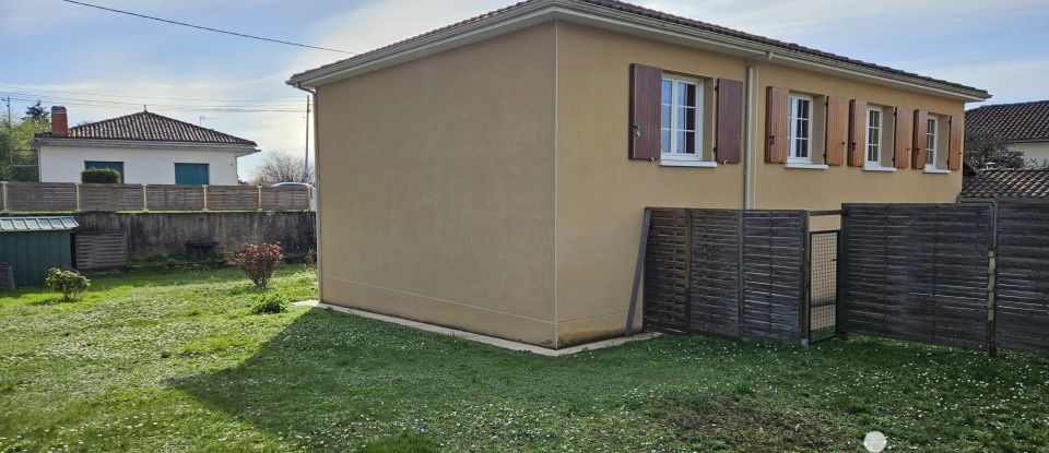 House 6 rooms of 135 m² in Gond-Pontouvre (16160)