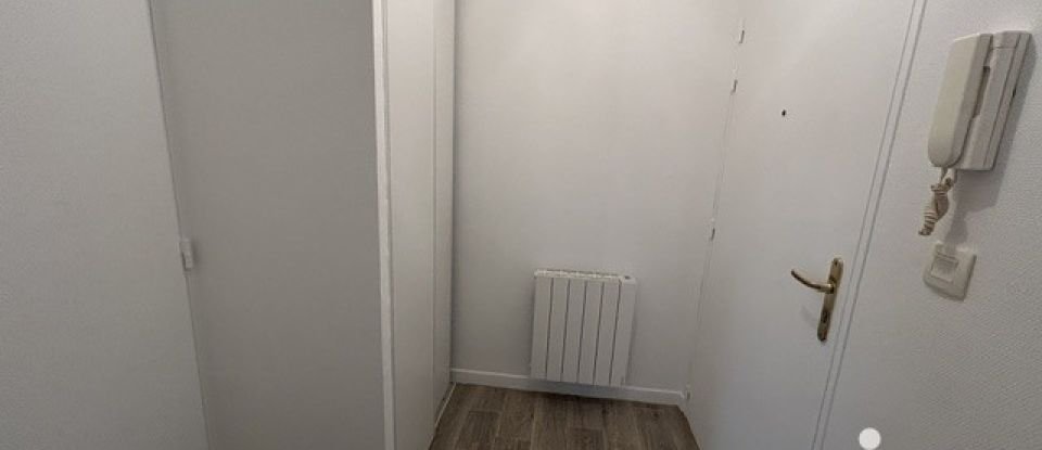 Apartment 3 rooms of 53 m² in Mâcon (71000)