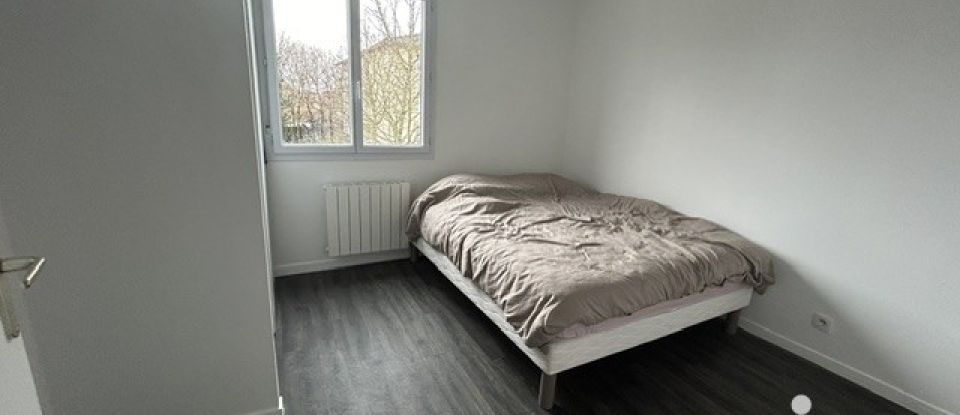 Appartement 3 pièces de 53 m² à Mâcon (71000)