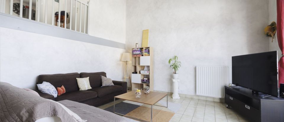 House 5 rooms of 98 m² in Francheville (69340)