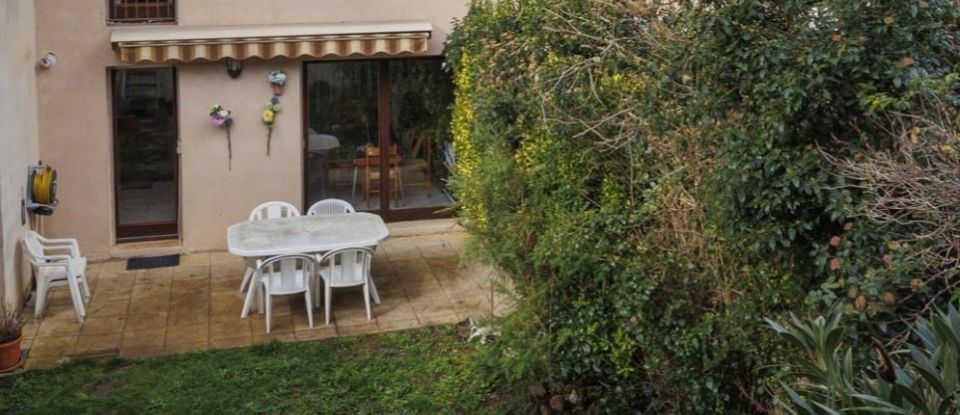 House 5 rooms of 98 m² in Francheville (69340)