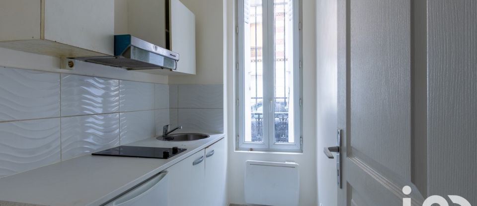 Appartement 2 pièces de 29 m² à Saint-Denis (93200)