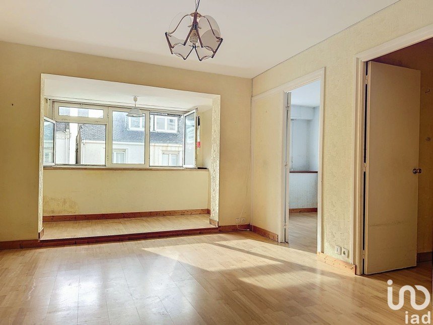 Apartment 3 rooms of 61 m² in Quiberon (56170)