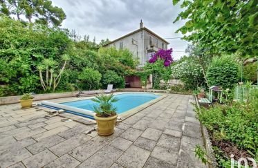 House 6 rooms of 166 m² in Toulon (83200)
