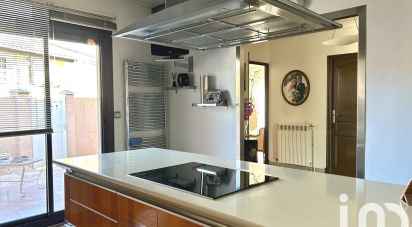 Maison 4 pièces de 160 m² à Lignan-sur-Orb (34490)