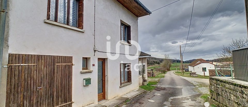 Traditional house 4 rooms of 104 m² in Onoz (39270)