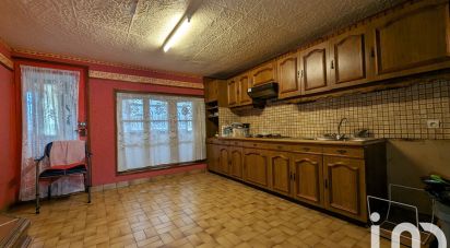 House 4 rooms of 109 m² in Leval (59620)