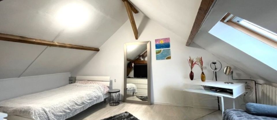 House 7 rooms of 140 m² in Baillet-en-France (95560)