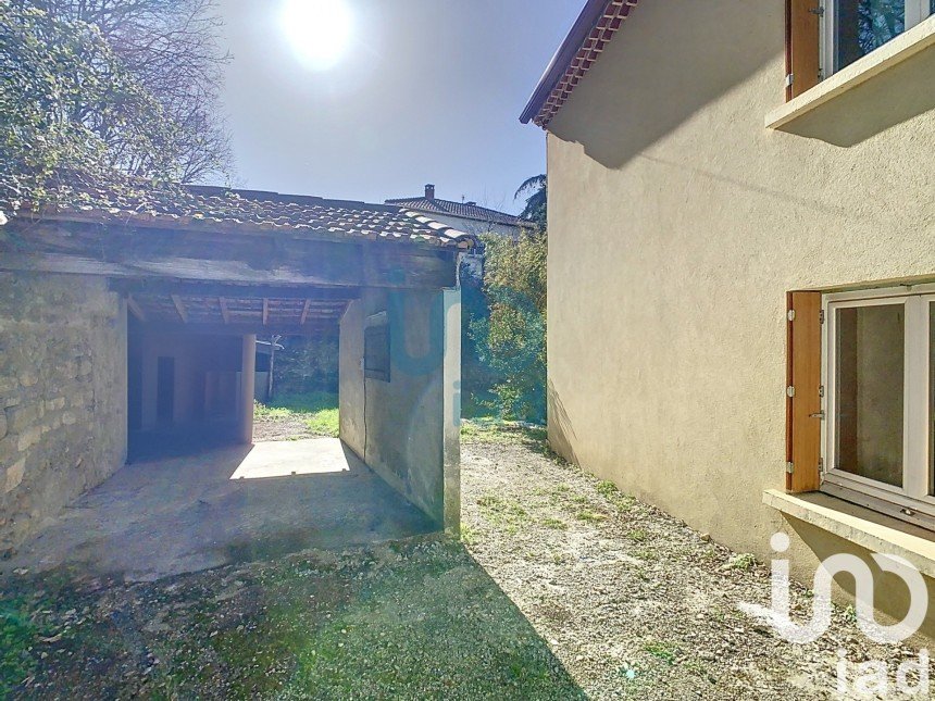 House 6 rooms of 110 m² in Alès (30100)