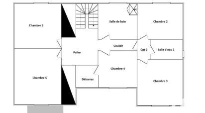 Maison 9 pièces de 236 m² à Maël-Carhaix (22340)