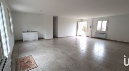 House 4 rooms of 95 m² in Rebais (77510)