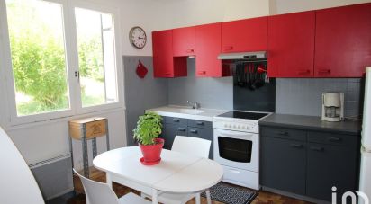 House 4 rooms of 90 m² in Cours-les-Barres (18320)