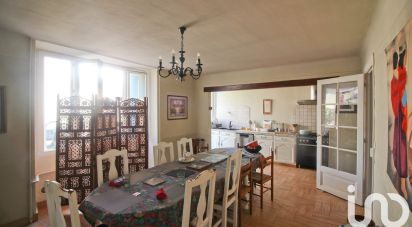 Maison traditionnelle 10 pièces de 270 m² à Bonny-sur-Loire (45420)