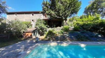 House 8 rooms of 236 m² in Lussas (07170)