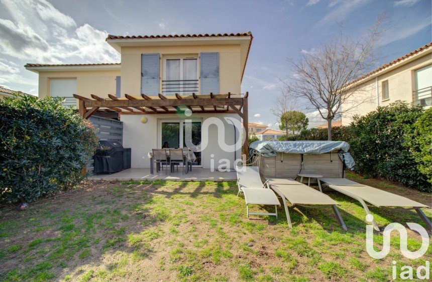Maison 3 pièces de 69 m² à Roquebrune-sur-Argens (83520)