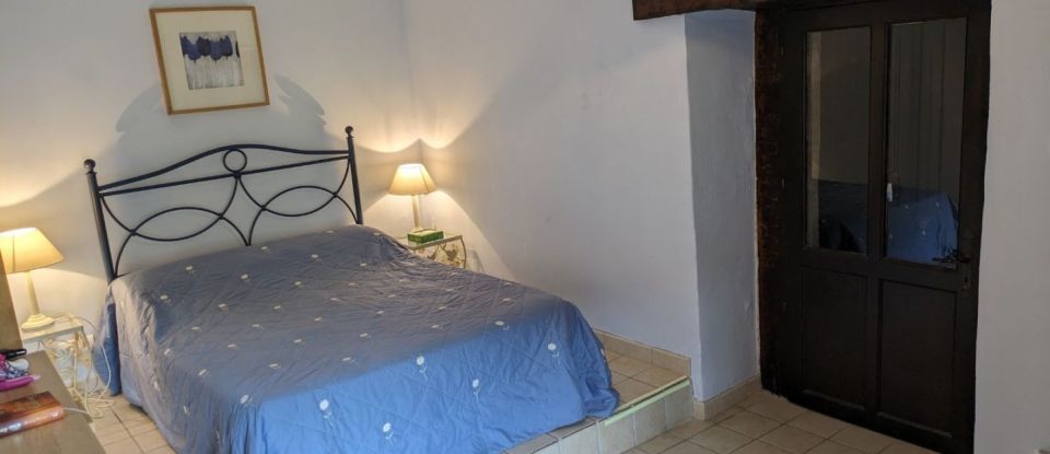 House 5 rooms of 96 m² in Castelnaud-la-Chapelle (24250)