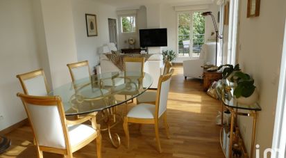Apartment 7 rooms of 122 m² in Juvisy-sur-Orge (91260)