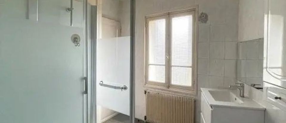 House 5 rooms of 97 m² in Igny (91430)
