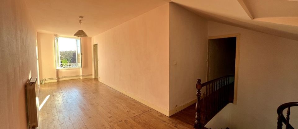 House 7 rooms of 260 m² in Haget (32730)