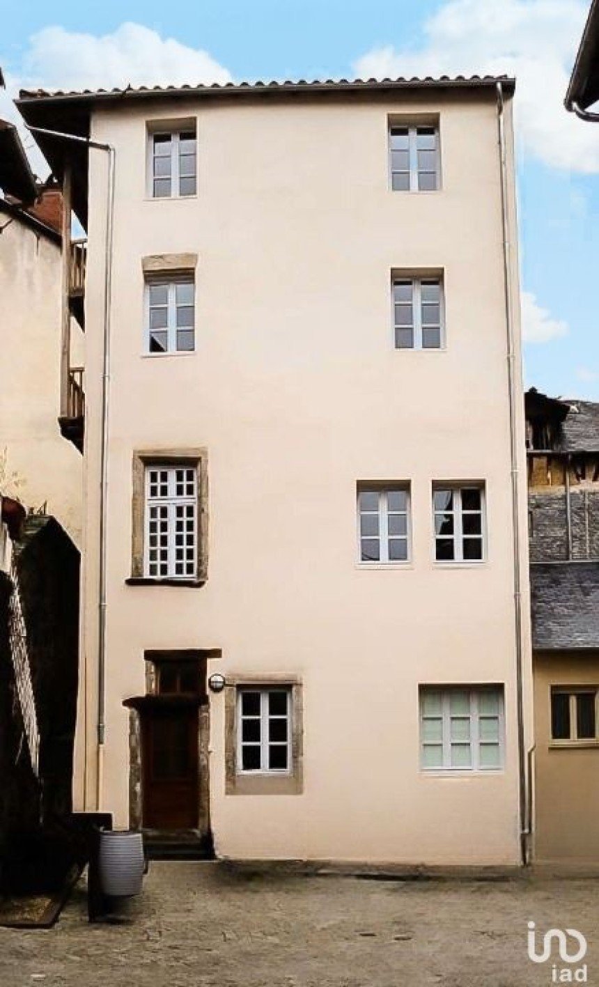 Apartment 3 rooms of 63 m² in Tulle (19000)