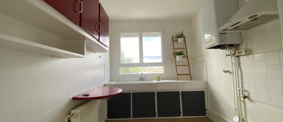 Appartement 4 pièces de 69 m² à Libourne (33500)