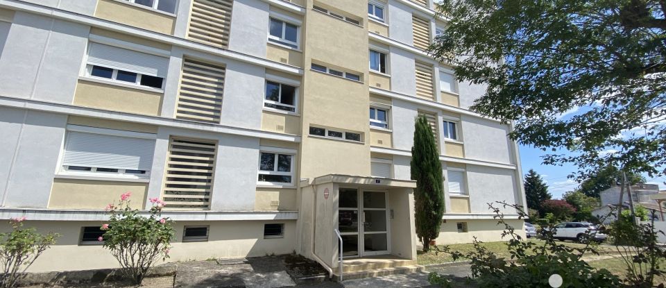 Appartement 4 pièces de 69 m² à Libourne (33500)