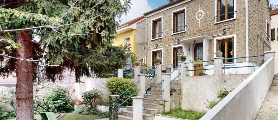 House 5 rooms of 118 m² in Corbeil-Essonnes (91100)