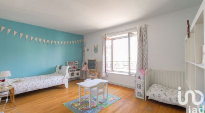 Apartment 4 rooms of 124 m² in Tassin-la-Demi-Lune (69160)