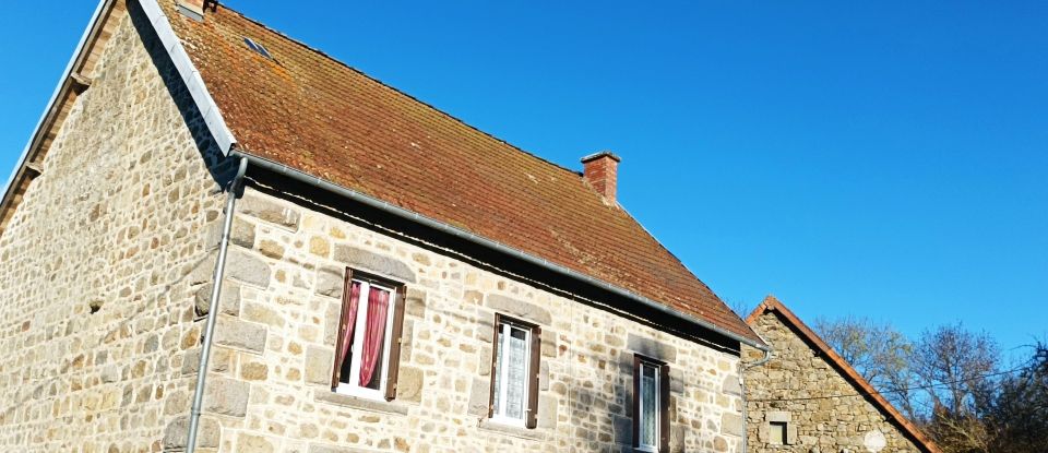 House 7 rooms of 138 m² in Magnat-l'Étrange (23260)