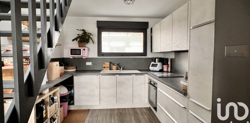 Apartment 5 rooms of 110 m² in Rozay-en-Brie (77540)