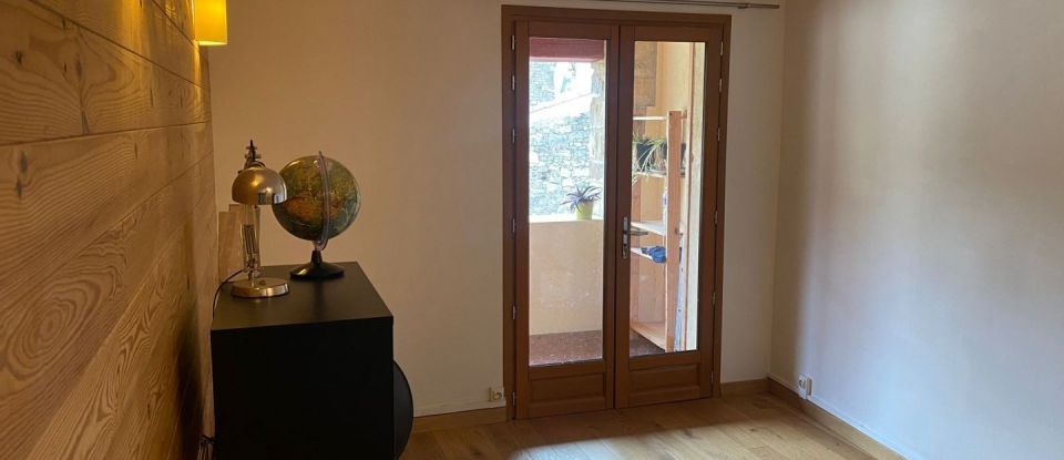 Maison 4 pièces de 100 m² à Lagrasse (11220)