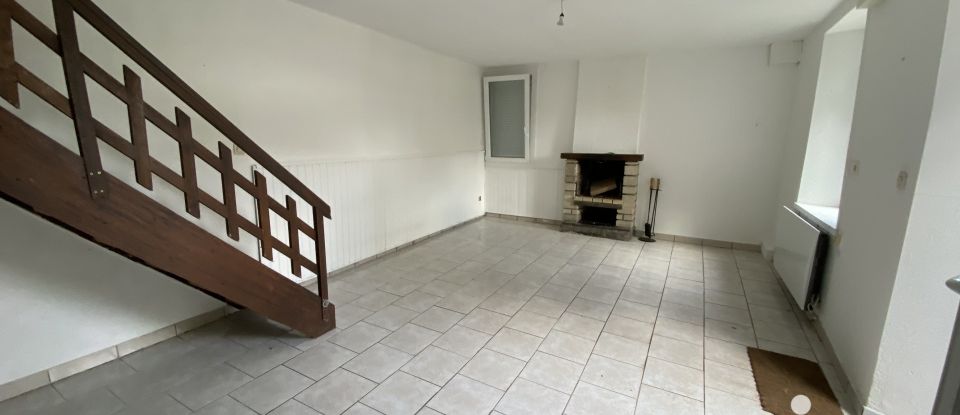 House 3 rooms of 60 m² in Marigny-Le-Lozon (50570)