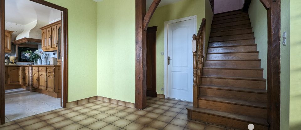 House 6 rooms of 167 m² in Thouars (79100)