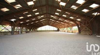 Equestrian facility 6 rooms of 208 m² in Le Vaudoué (77123)