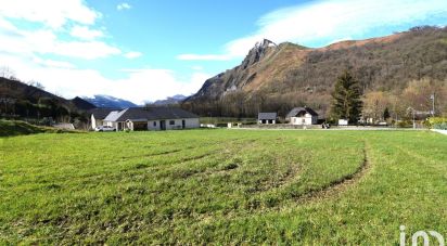 Land of 1,078 m² in Ger (65100)