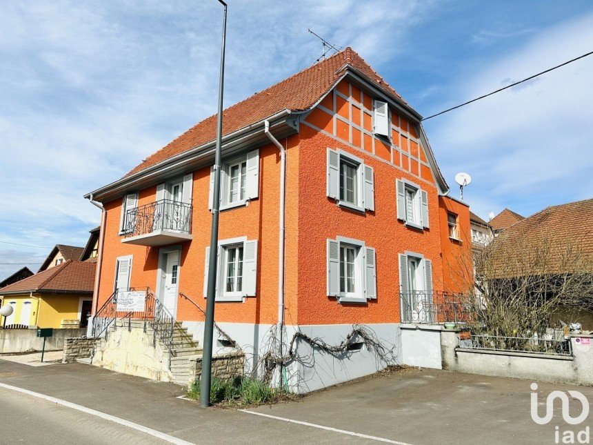 Maison 11 pièces de 332 m² à Seppois-le-Haut (68580)