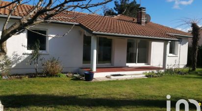 Traditional house 7 rooms of 137 m² in Gujan-Mestras (33470)