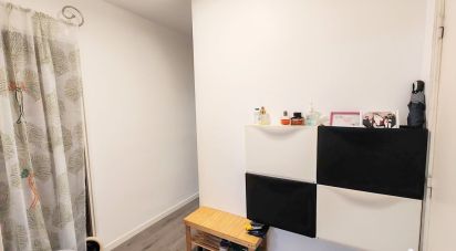 Apartment 3 rooms of 66 m² in Clermont-Ferrand (63100)