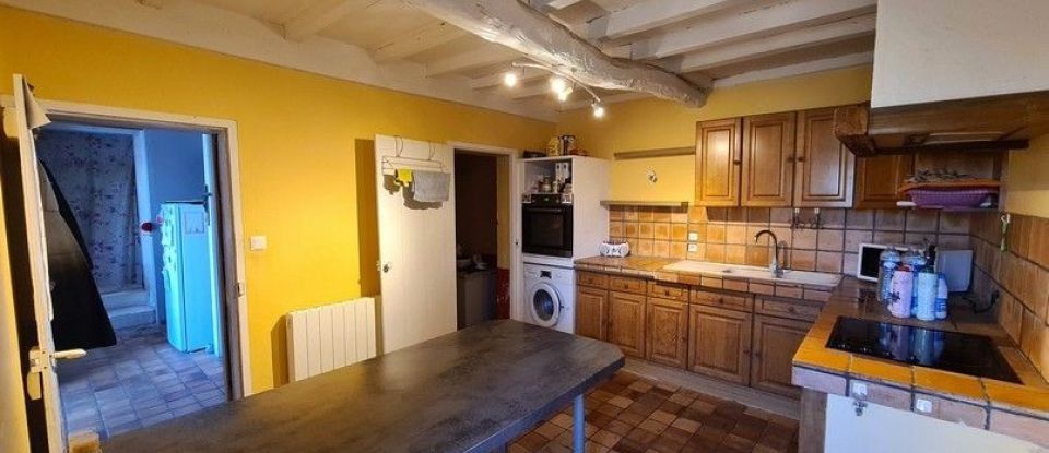 House 4 rooms of 118 m² in Crazannes (17350)