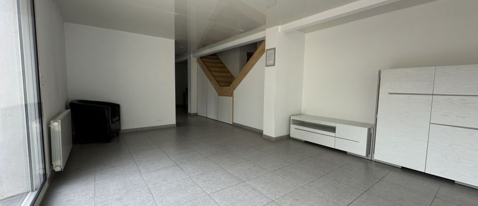 Maison 5 pièces de 112 m² à Basse-Goulaine (44115)