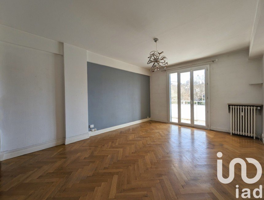 Appartement 2 pièces de 57 m² à Lyon (69004)
