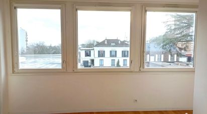 Apartment 2 rooms of 44 m² in Fontenay-aux-Roses (92260)