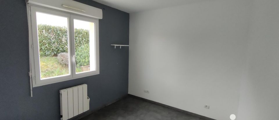 House 5 rooms of 88 m² in Saint-Jouvent (87510)