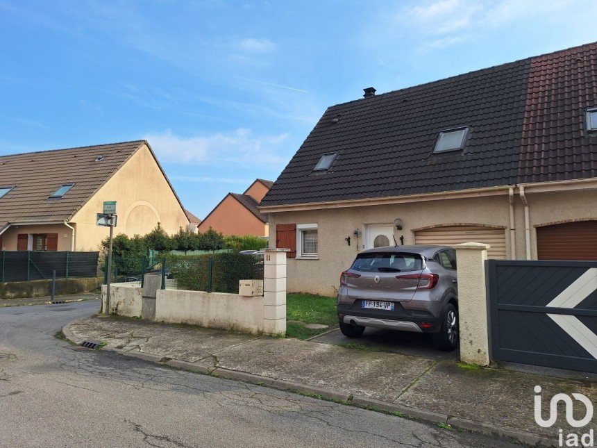 House 4 rooms of 81 m² in Domont (95330)