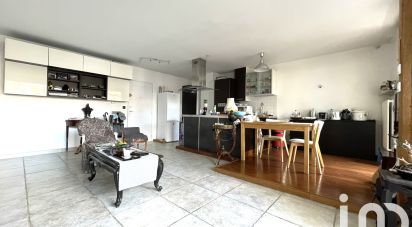Apartment 3 rooms of 65 m² in LE CHESNAY-ROCQUENCOURT (78150)