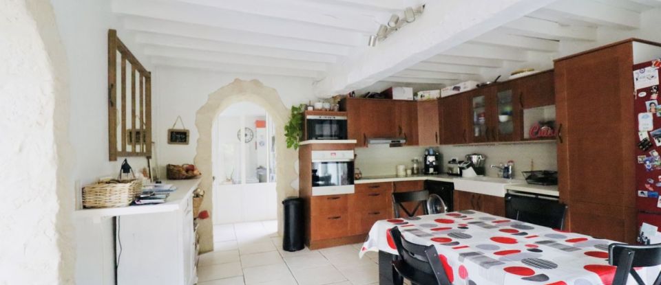 Maison 8 pièces de 170 m² à Montfort-l'Amaury (78490)