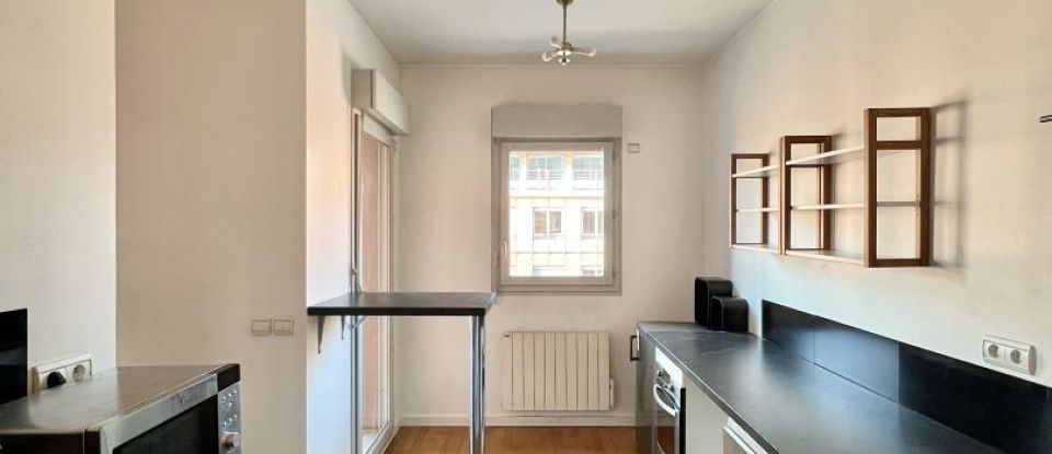Apartment 3 rooms of 73 m² in Lyon (69006)